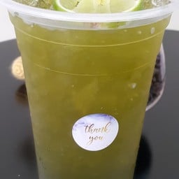 ชาเขียวน้ำผึ้งมะนาว