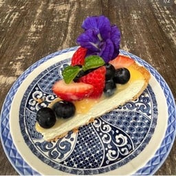 Fresh fruit Yuzu cheese pie