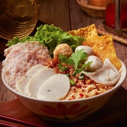 ก๋วยเตี๋ยวโคตรยำ