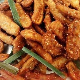 กล้วยทอด ข้าวม่าวทอด  มันทอด  จำปาทอด  ตรงข้ามหน้าปั้ม PT, หน้าร้านชินกุ