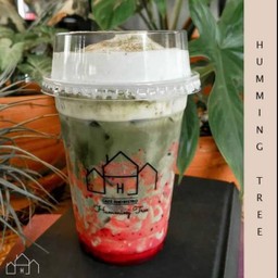 มัทฉะสตรอเบอร์รี่เย็น