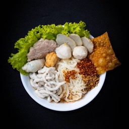 เล็กยำ+เส้นปลา