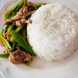 ผัดพริกสด