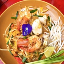ผัดไทรวมมิตร