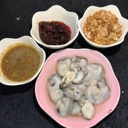 ยำรสเจ็บ อาหารตามสั่ง สายไหม22