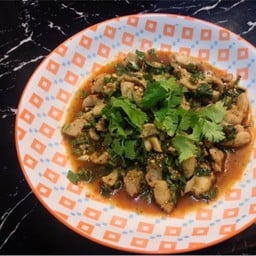 ลาบไก่ชิ้น