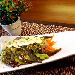 กุ้งแช่น้ำปลา