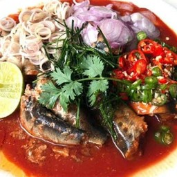 ยำปลากระป๋อง