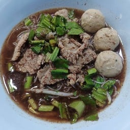 เตี๋ยวตุ๋นริมทาง (ก๋วยเตี๋ยวหมูน้ำตก) ประตูน้ำ