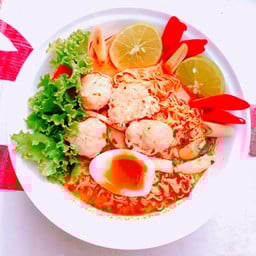 ร้านมันฝรั่งสดทอดกรอบ เขย่า ตลาดอมรพันธ์ ตลาดอมรพันธ์