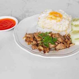 หมูทอดกระเทียม