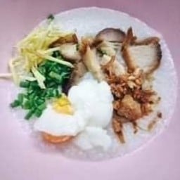 โจ๊กหมูกรอบ