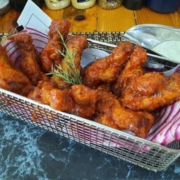 บัฟฟาโลวิงส์ 5 ชิ้น