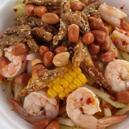 ยำข้าวโพดกุ้งลวก