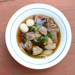 เกาเหลาหมูตุ๋นรวมน้ำ