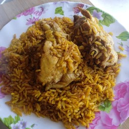 ข้าวหมกไก่ต้ม พิเศษ ไก่ 2 ชิ้น