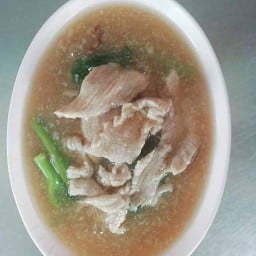 ราดหน้าเคี้ยง เอ็มไพร์  เทอดไท33