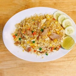 ข้าวผัดหมู
