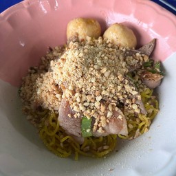 ก๋วยเตี๋ยวแห้ง ไก่