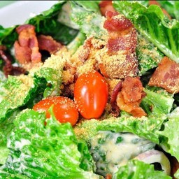 สลัดผักซีซาร์+เบคอน