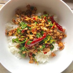 กระเพราเซาะกราว