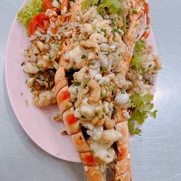 กุ้งมังกรคั่วพริกเกลือ