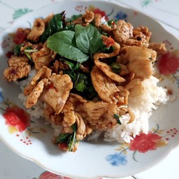 ข้าวกระเพราไก่