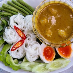 ขนมจีนน้ำยากะทิใต้+ไข่ยางมะตูม