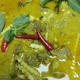 แกงเขียวหวานเนื้อ