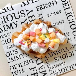 ไอติมทอด&คอฟเฟิล by โยกิ