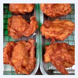 ไหวไก่ทอดตลาดใต้