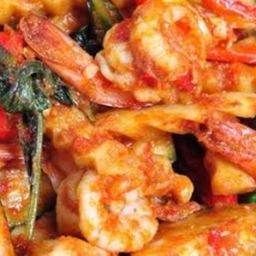 กุ้งผัดพริกแกงราดข้  าว