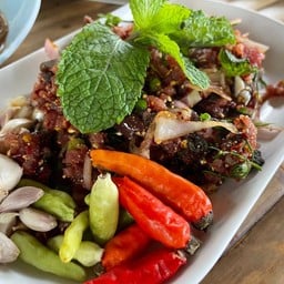 ก้อยเนื้อ