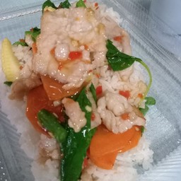 ข้าวกระเพราไก่