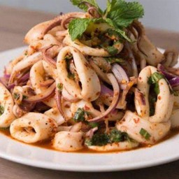 ลาบปลาหมึก