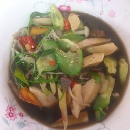 แกงเห็ดรวม