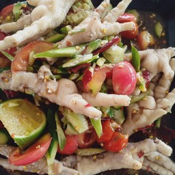 ตำแตงตีนไก่