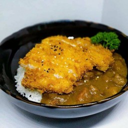 ข้าวหมูทอดแกงกะหรี่ญี่ปุ่น
