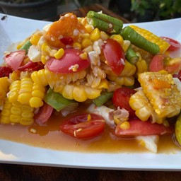 ตำข้าวโพดไข่เค็ม