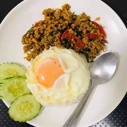 คั่วกลิ้งราดข้าวไข่ดาว