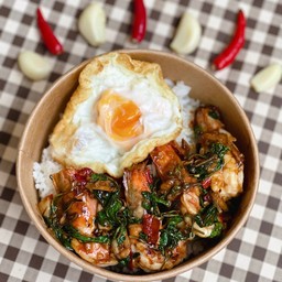 ข้าวกระเพรากุ้ง