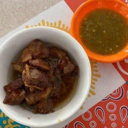 หมูตุ๋น  ลวกจิ้มกับน้ำจิ้มซีฟูดส์