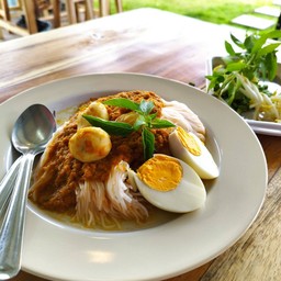 บ้านขนมเส้น ขนมจีนน้ำยาเข้มข้น - กำนันแม้น 13 ซอยกำนันแม้น 13 แยก 33 บ้านตวงทอง