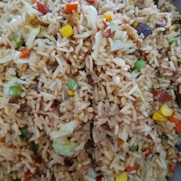 ข้าวผัดอิ่มบุญ