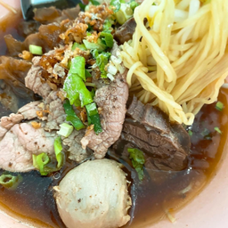 บะหมี่ฮ่องกง แห้ง เนื้อรวมทุกอย่าง