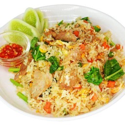 ข้าวผัดหมู/ไก่