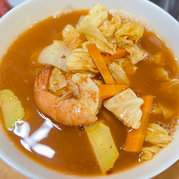 แกงส้มผักรวมกุ้ง