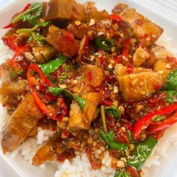 กะเพรา หมู ไก่ รวม