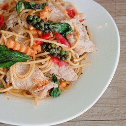 สปาเก็ตตี้ขี้เมา หมูหมัก