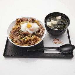 ข้าวหน้าเนื้อสไลด์ญี่ปุ่น